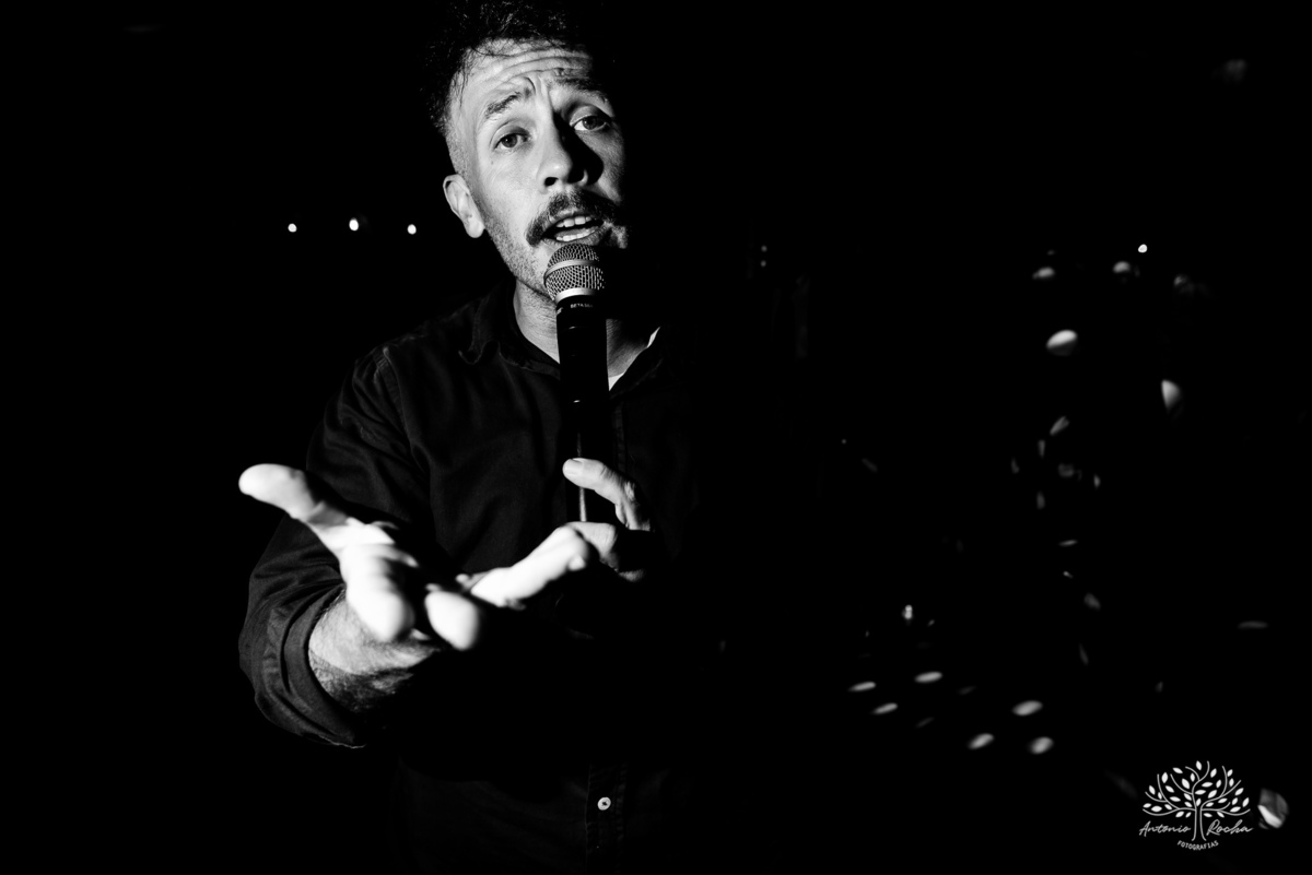 Formatura - Medicina - João Vitor - Conquista - Família - Celebração - Brinde - Aniversário - Laços - Mosa - Vini e banda - Pista de dança - Conquistas - Registro fotográfico - Colação de grau - Estudo - Pelotas - Fotografia - Antonio Rocha Fotografias