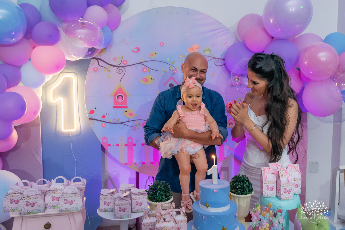 primeiro aninho - festa infantil - fotografia infantil - registro fotográfico - celebração em família - sorrisos contagiantes - Antonio Rocha Fotografias - fotografia de aniversário - Serena - infância feliz - fotografia profissional - Pelotas
