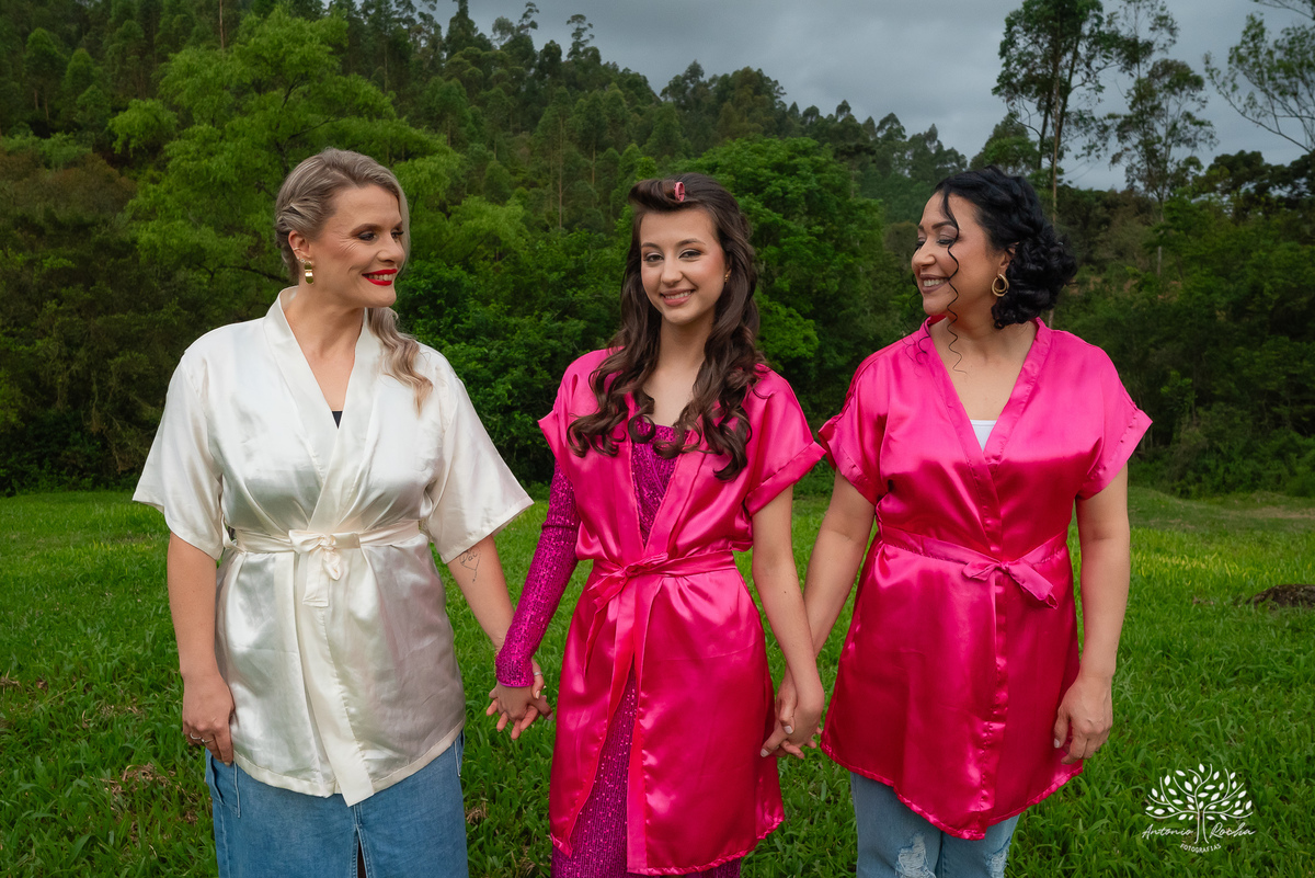 15 anos - aniversário de 15 anos - debutante - making-of - fotografia de 15 anos - emoção e alegria - Grêmio na festa - cascata de chocolate - brinde - homenagem - fotografia profissional - Antonio Rocha Fotografias - Pelotas - Cerro Grande do Sul