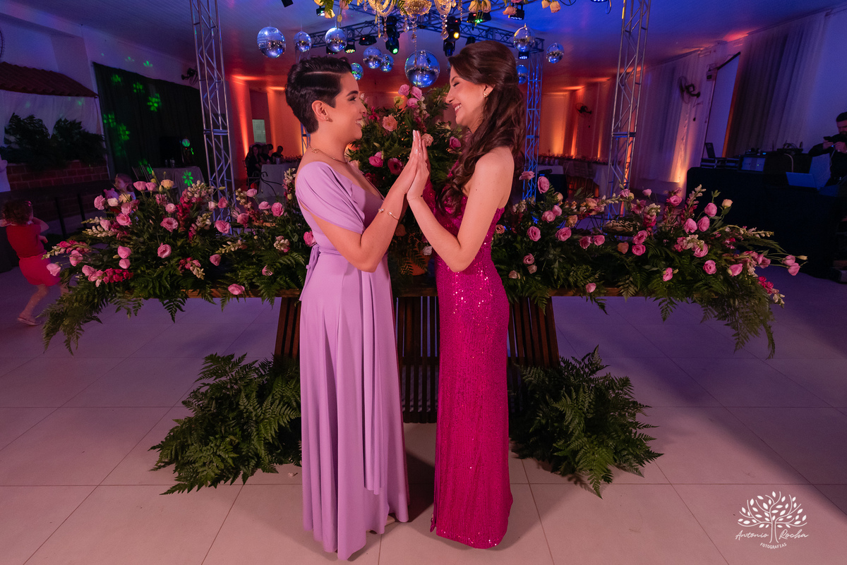 15 anos - aniversário de 15 anos - debutante - making-of - fotografia de 15 anos - emoção e alegria - Grêmio na festa - cascata de chocolate - brinde - homenagem - fotografia profissional - Antonio Rocha Fotografias - Pelotas - Cerro Grande do Sul