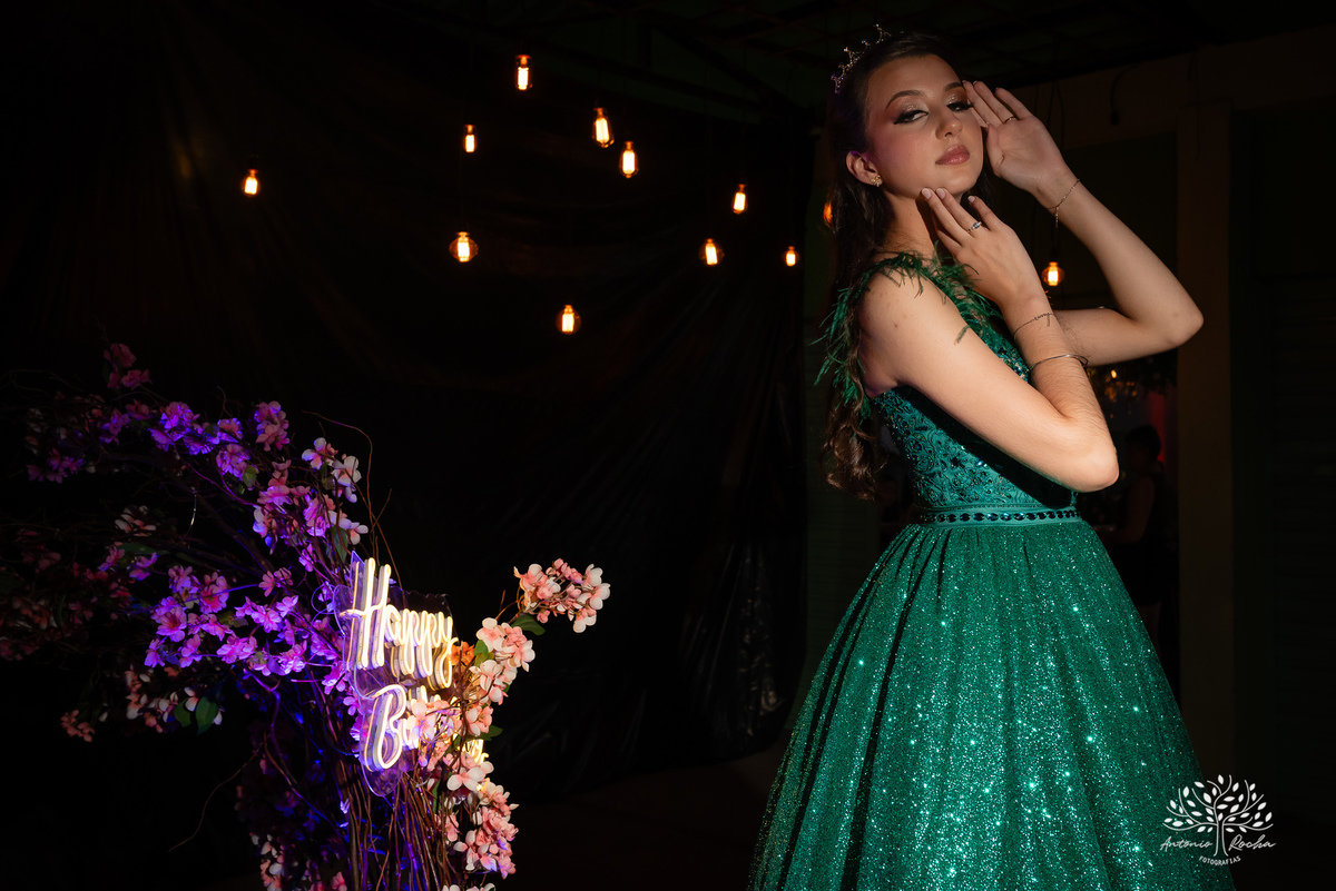 15 anos - aniversário de 15 anos - debutante - making-of - fotografia de 15 anos - emoção e alegria - Grêmio na festa - cascata de chocolate - brinde - homenagem - fotografia profissional - Antonio Rocha Fotografias - Pelotas - Cerro Grande do Sul