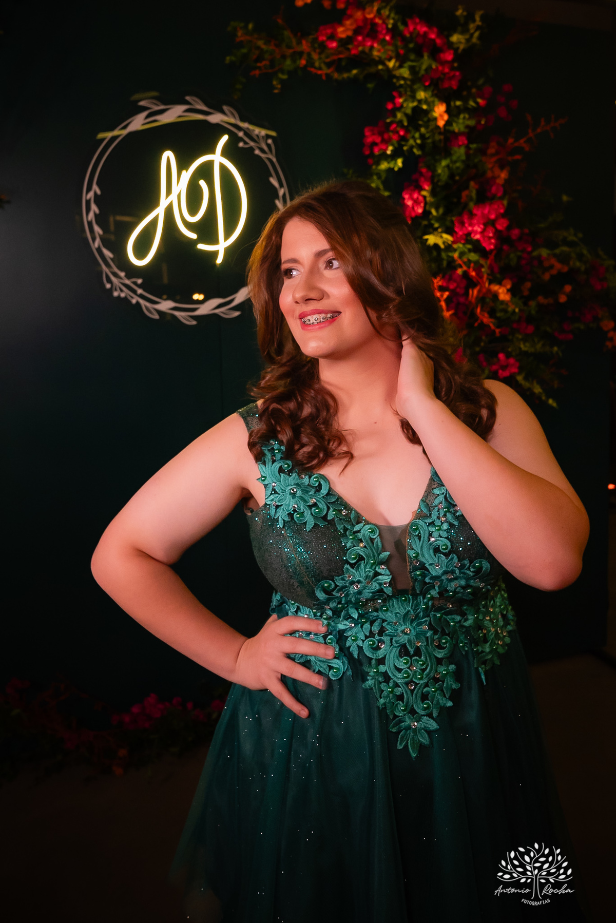 festa de 15 anos - Ana Carolina - fotografia de 15 anos - personalidade contagiante - DJ na festa - CETAM - hapkido - amigos e família - fotografia profissional - confiança e carinho - Antonio Rocha Fotografias - Pelotas - Engenho Eventos