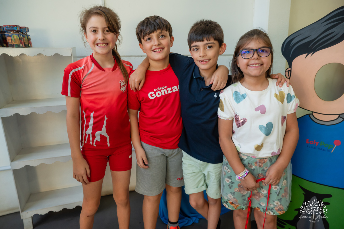 aniversário infantil - fotografia de aniversário - Guilherme 9 anos - festa temática Roblox - fotografia profissional - fotógrafo de crianças - Antonio Rocha Fotografias - fotos emocionantes – parabéns animado – Loly Pop - Pelotas