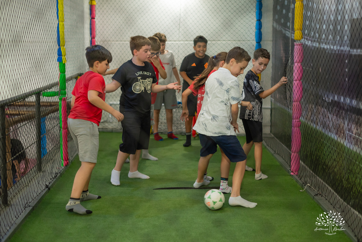 aniversário infantil - fotografia de aniversário - Guilherme 9 anos - festa temática Roblox - fotografia profissional - fotógrafo de crianças - Antonio Rocha Fotografias - fotos emocionantes – parabéns animado – Loly Pop - Pelotas