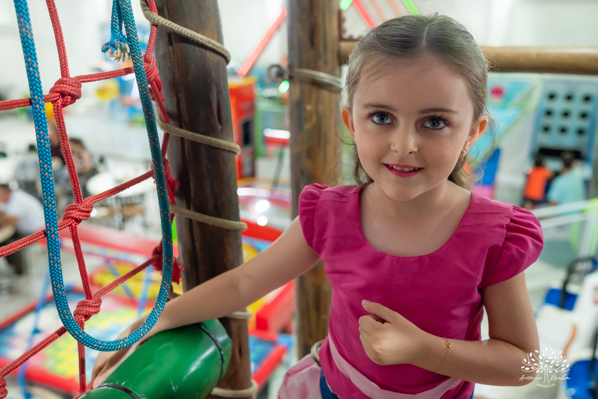 aniversário infantil - fotografia de aniversário - fotógrafo profissional - festa temática - aniversário de 5 anos - Sky Patrulha Canina - Show de Mágicas - brincadeiras na festa - fotografia de família - Antonio Rocha Fotografias – pelotas - Tio Guigui
