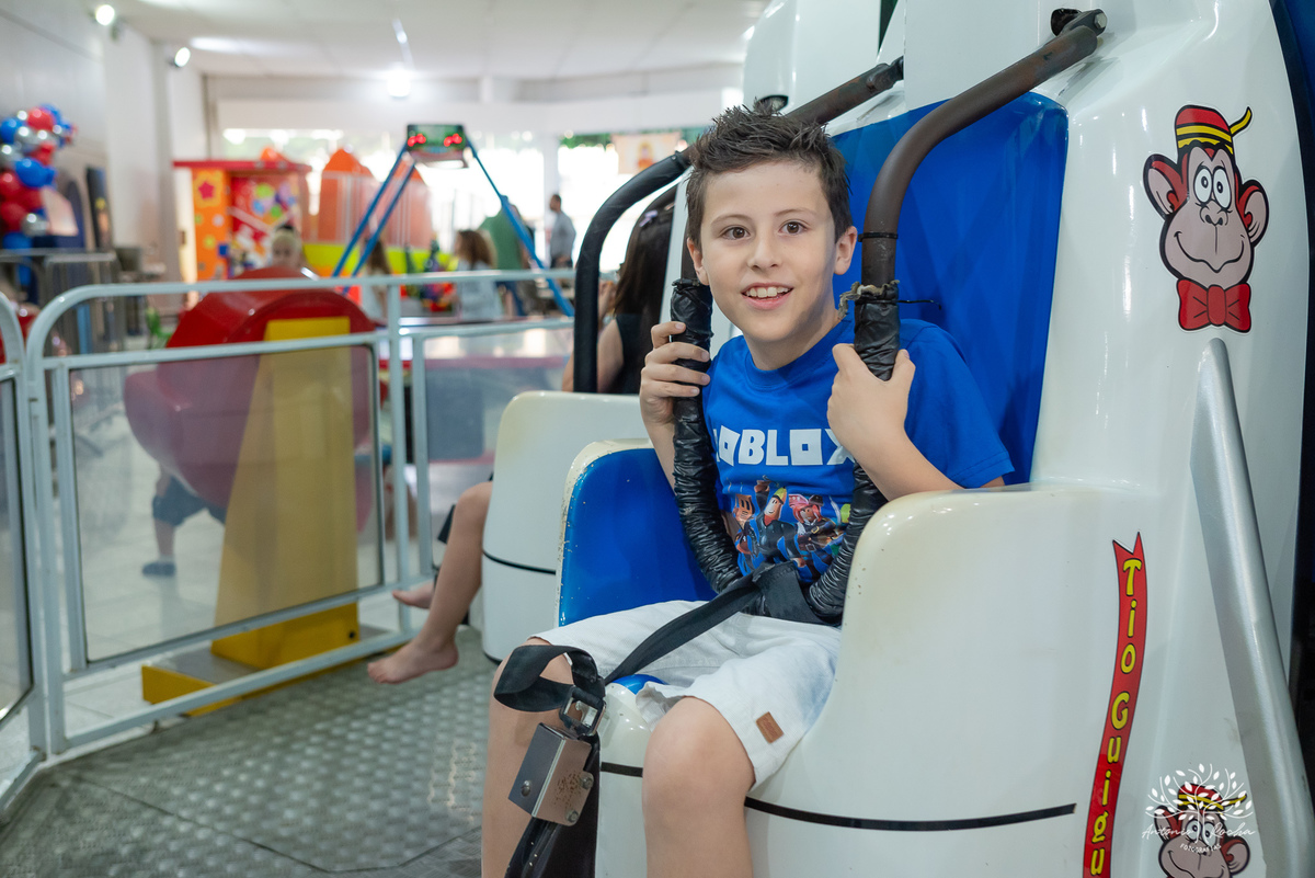 festa - 9 anos - Vini - despedida - emoção - amizade - família - mudança - cidade - comemoração - Maitê - balas Fini -fotografias - Antonio Rocha - Renata Dalbann - momentos especiais – celebração - fotografia infantil – tio Guigui - Pelotas