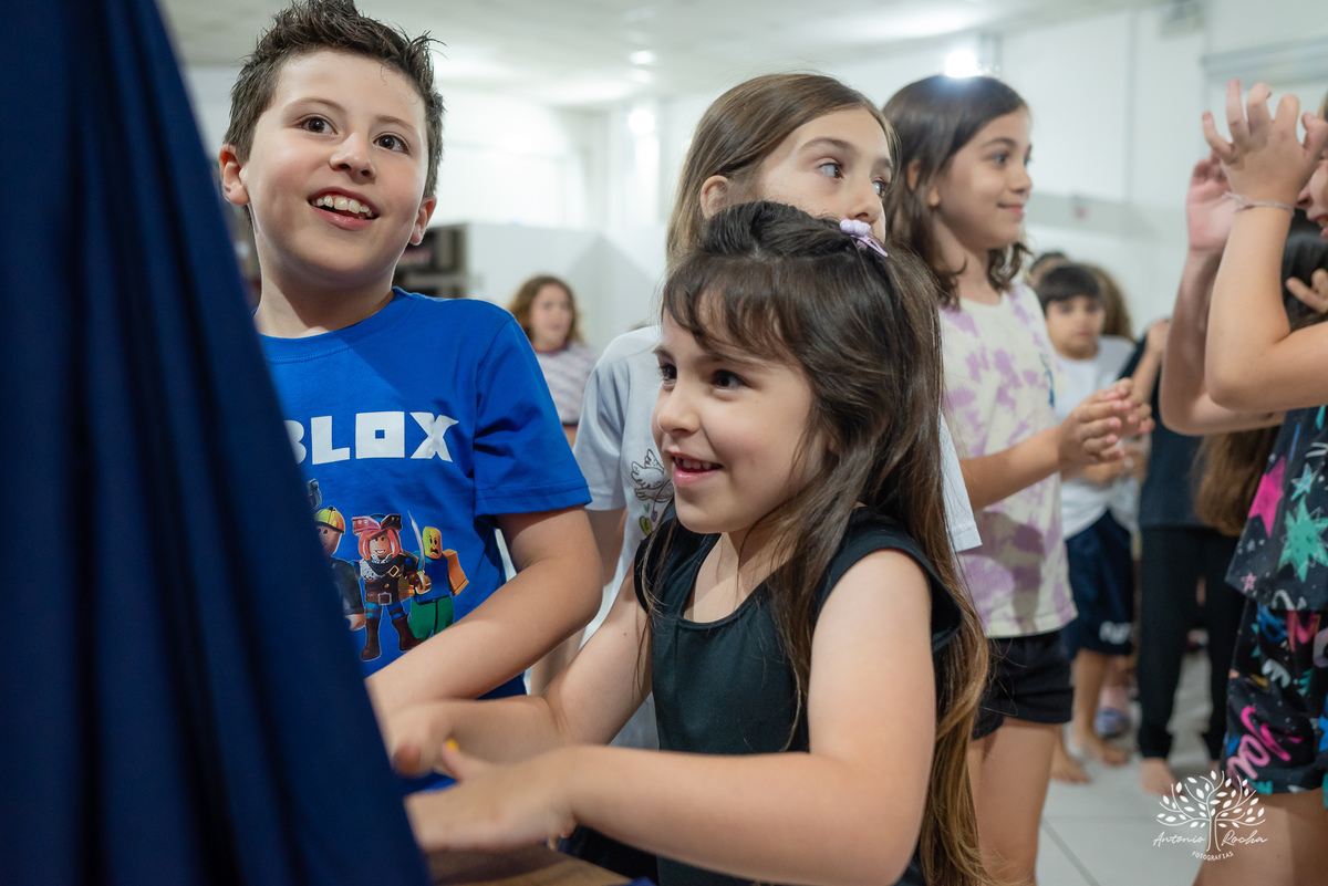 festa - 9 anos - Vini - despedida - emoção - amizade - família - mudança - cidade - comemoração - Maitê - balas Fini -fotografias - Antonio Rocha - Renata Dalbann - momentos especiais – celebração - fotografia infantil – tio Guigui - Pelotas
