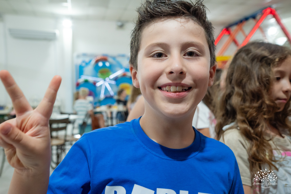 festa - 9 anos - Vini - despedida - emoção - amizade - família - mudança - cidade - comemoração - Maitê - balas Fini -fotografias - Antonio Rocha - Renata Dalbann - momentos especiais – celebração - fotografia infantil – tio Guigui - Pelotas