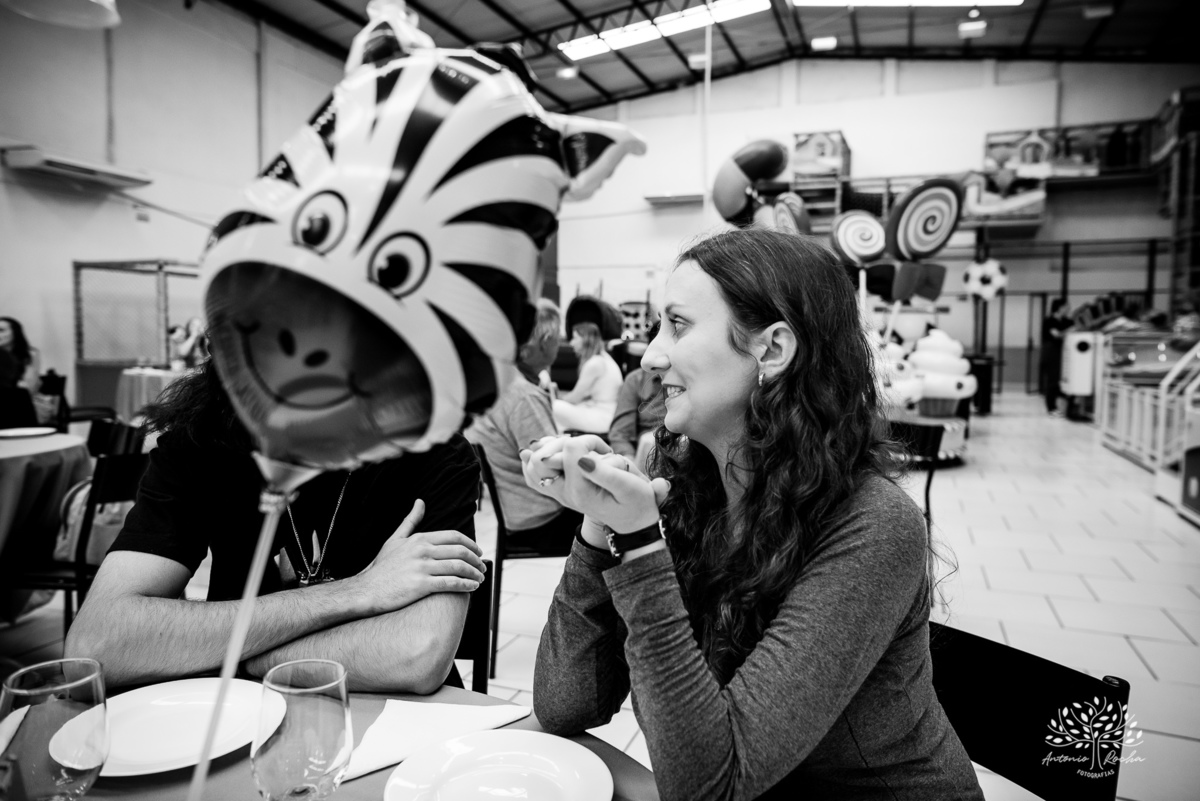 safari do Santiago - anos - fotografia infantil - fotografia profissional -fotos espontâneas - Antonio Rocha Fotografias - fotografia de aniversários – Cliff Kids – Pelotas – Festa de Criança – Festa Infantil – Soprar a velinha – Bolo de aniversário 