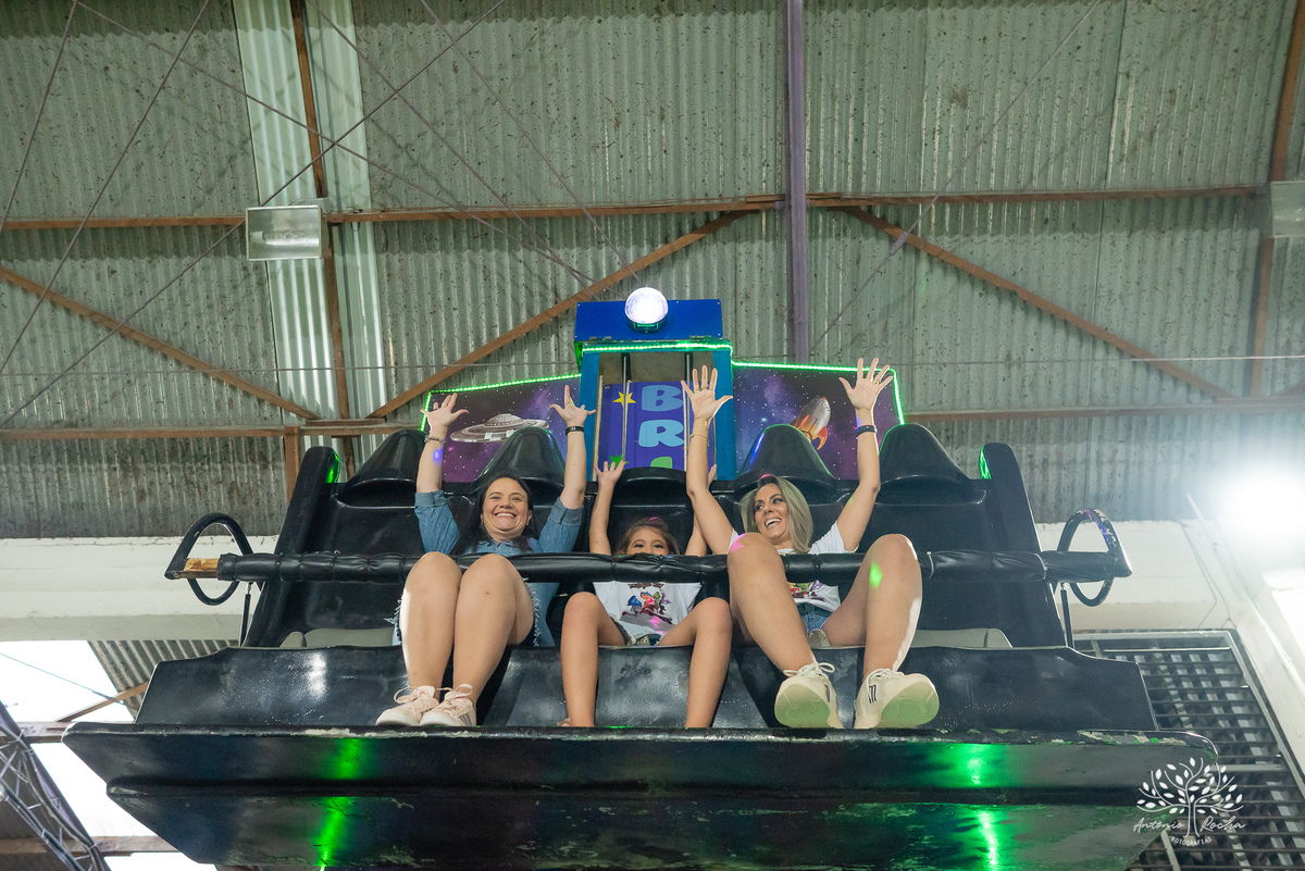 aniversário infantil - fotografia infantil - Antonio Rocha Fotografias - fotografia de família - registro fotográfico - festa temática - ginástica infantil - fotografia profissional - celebração infantil - fotógrafo de eventos – Pelotas - Divertidamente