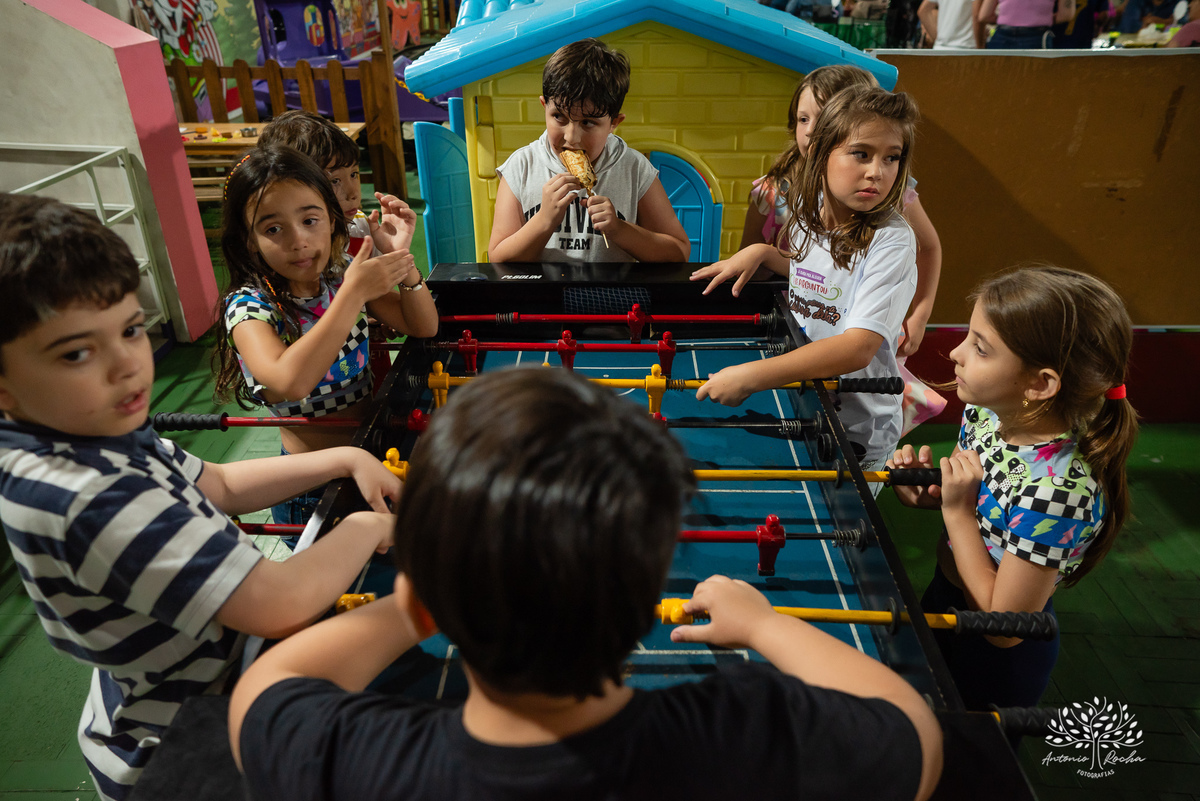 aniversário infantil - fotografia infantil - Antonio Rocha Fotografias - fotografia de família - registro fotográfico - festa temática - ginástica infantil - fotografia profissional - celebração infantil - fotógrafo de eventos – Pelotas - Divertidamente