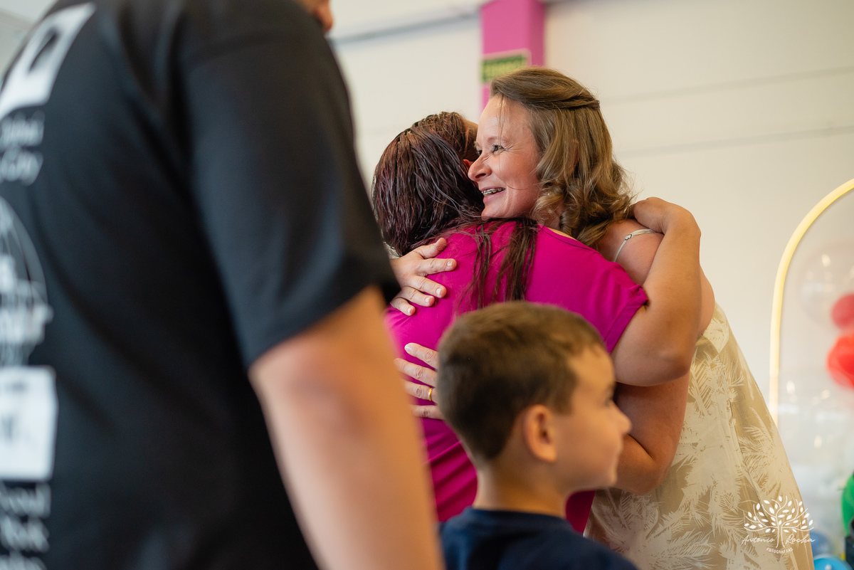 Fotografia de infância - Aniversário infantil - 5 anos do Miguel - Fotografia de festa - Registro fotográfico - Fotógrafo profissional – Sonic - Confiança e carinho - Fotografia espontânea - Celebração especial - Antonio Rocha Fotografias - Pelotas