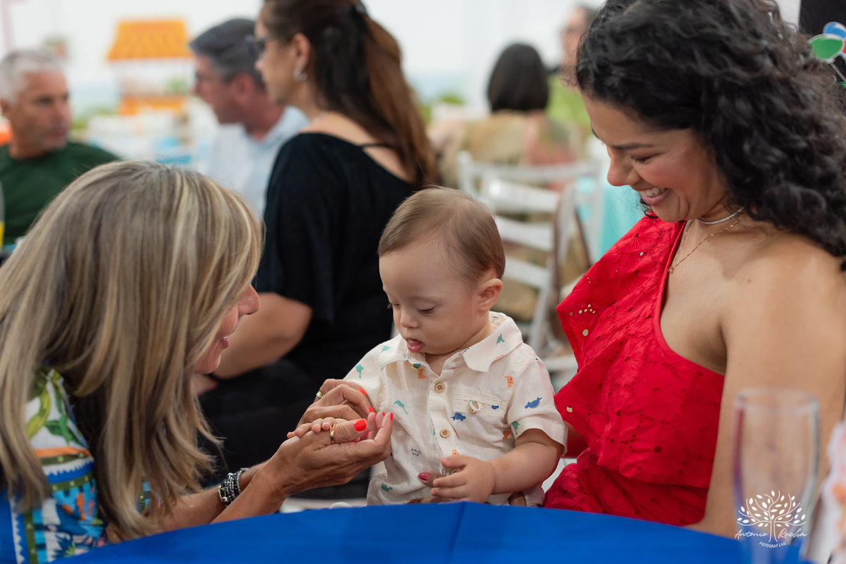 primeiro aninho - fotografia infantil - festa de aniversário - memórias especiais - registro fotográfico - fotógrafo profissional - celebração em família - fotos emocionantes - aniversário do Henrique - Antonio Rocha Fotografias - Pelotas - Circo