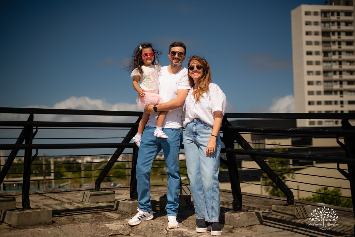 ensaio infantil - fotografia de família - aniversário de 4 anos - ensaio externo - registro de infância - fotógrafo profissional - ar livre - fotos espontâneas - memórias da infância - ensaio com luz natural - Antonio Rocha Fotografias – Pelotas – Una