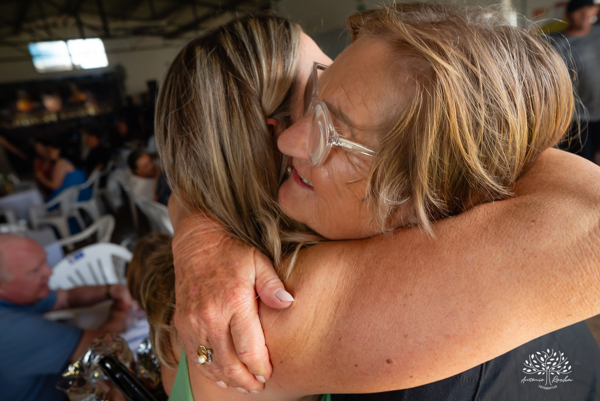 Comemoração - Aniversário - Bento - 2 anos - 60 anos - Avós - Família - Festa - Fotografia - Registro - Memórias - Música ao vivo - Bandinha - Interior - Amigos - Emoção - Alegria - Gestação - Caio - Momentos especiais -Antonio Rocha Fotografias - Pelotas