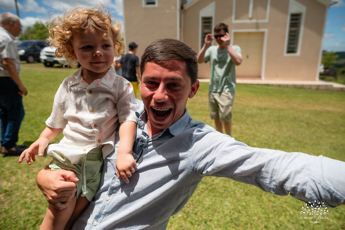 Comemoração - Aniversário - Bento - 2 anos - 60 anos - Avós - Família - Festa - Fotografia - Registro - Memórias - Música ao vivo - Bandinha - Interior - Amigos - Emoção - Alegria - Gestação - Caio - Momentos especiais -Antonio Rocha Fotografias - Pelotas