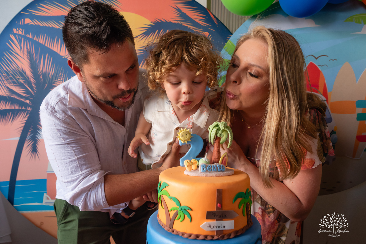 Comemoração - Aniversário - Bento - 2 anos - 60 anos - Avós - Família - Festa - Fotografia - Registro - Memórias - Música ao vivo - Bandinha - Interior - Amigos - Emoção - Alegria - Gestação - Caio - Momentos especiais -Antonio Rocha Fotografias - Pelotas