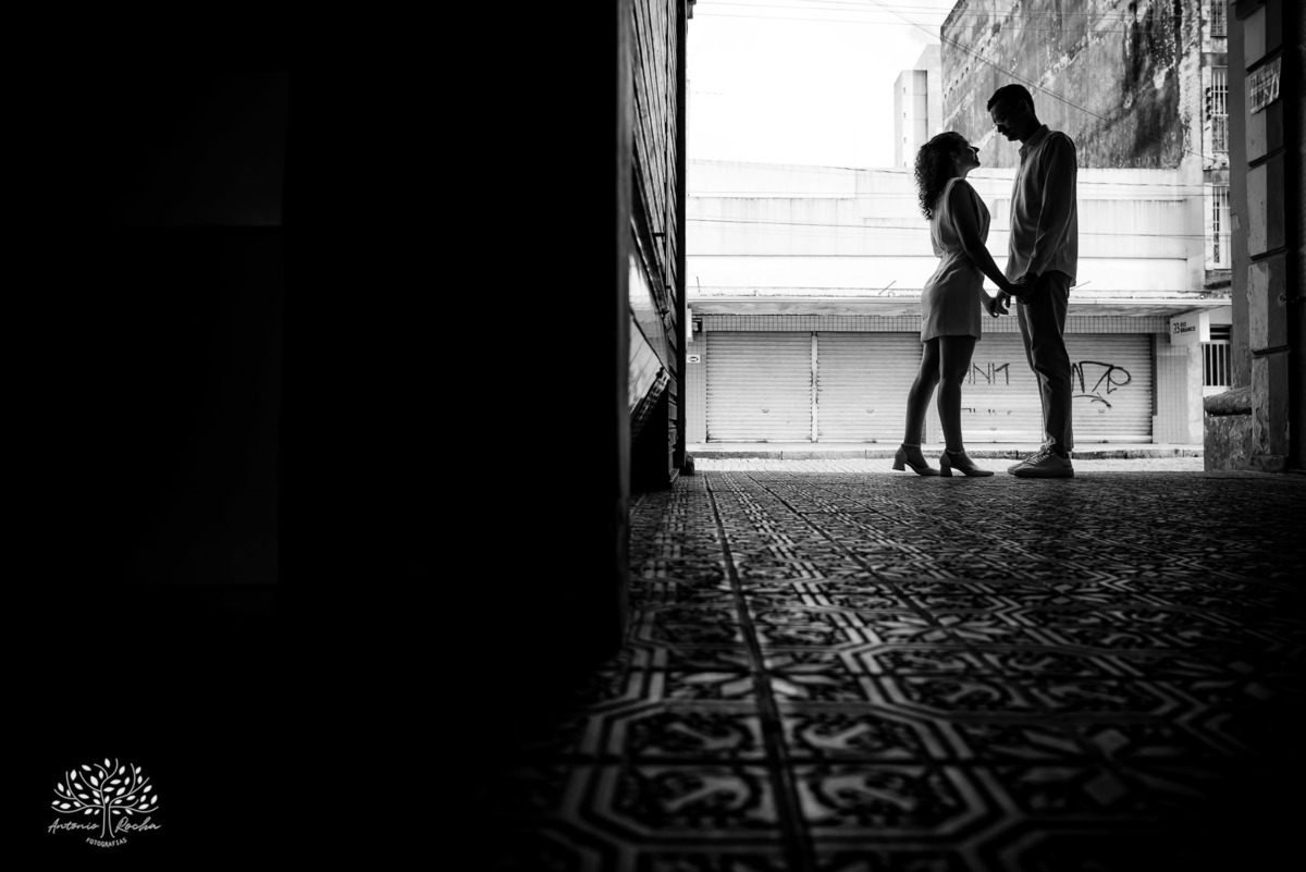 ensaio - casal - Pelotas - Centro Histórico - carros antigos - Landaú - Chevette - amor - cumplicidade - parceria - dedicação - fotografia de casal - conexão - união - grande dia - história de amor - Antonio Rocha Fotografias - Pelotas - casamento - o sim