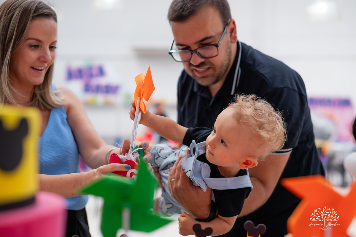 Gael - aniversário - festa infantil - 1 ano - amor - alegria - fotografia - memórias - família - diversão - carinho - sorrisos - momentos especiais - recordações – celebração – Pelotas – Antonio Rocha Fotografias – Michey – Cliff Kids