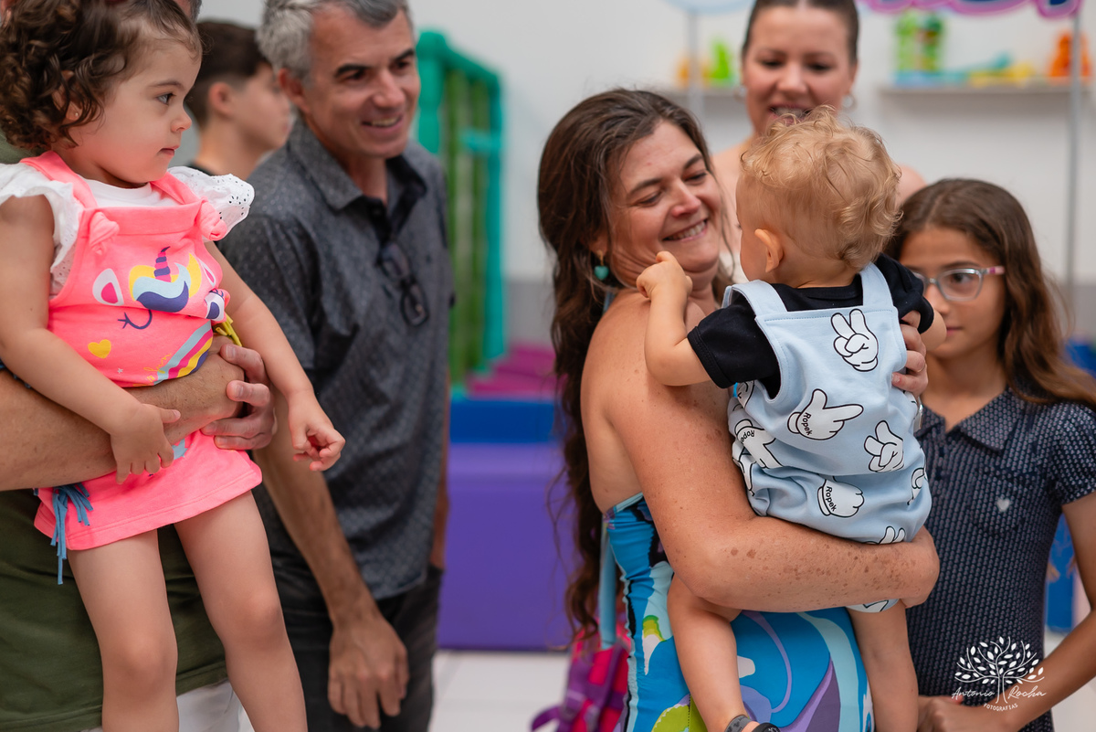 Gael - aniversário - festa infantil - 1 ano - amor - alegria - fotografia - memórias - família - diversão - carinho - sorrisos - momentos especiais - recordações – celebração – Pelotas – Antonio Rocha Fotografias – Michey – Cliff Kids