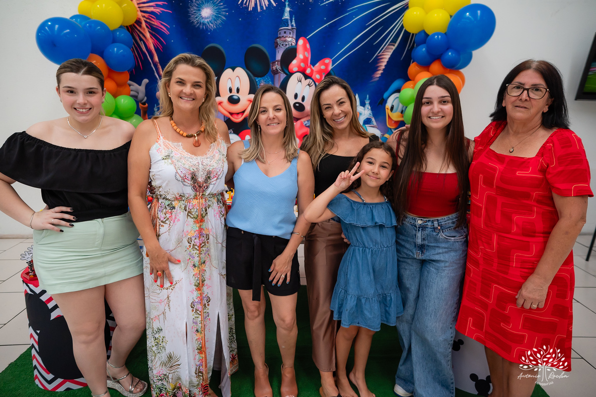 Gael - aniversário - festa infantil - 1 ano - amor - alegria - fotografia - memórias - família - diversão - carinho - sorrisos - momentos especiais - recordações – celebração – Pelotas – Antonio Rocha Fotografias – Michey – Cliff Kids