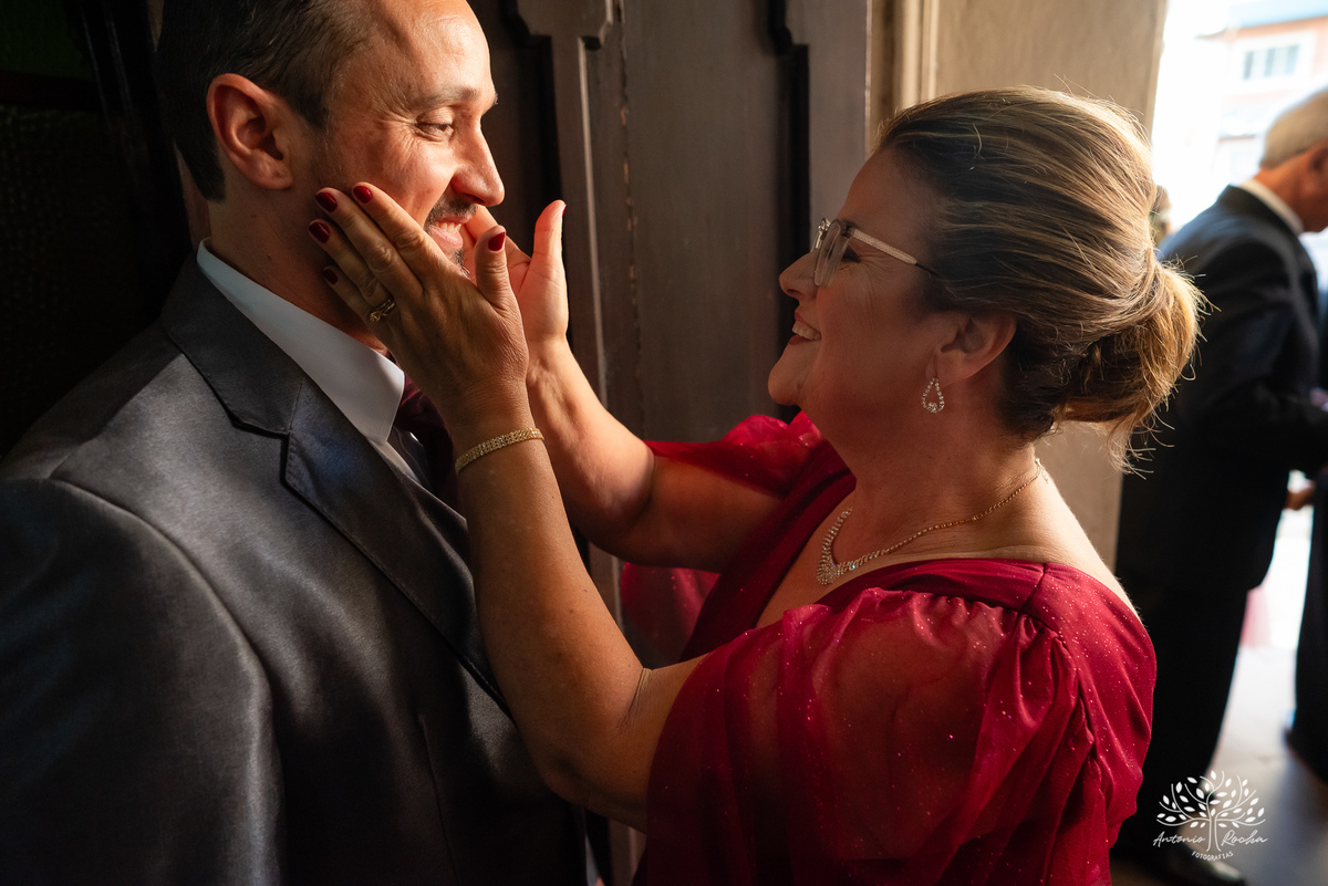 Gabi - Luiz - casamento - amor - cerimônia - Igreja Cabeluda –pet alianças - recepção - pista de dança - celebração - Sant’ Helena Eventos - registros fotográficos - amor verdadeiro - memórias - confiança - carinho - Antonio Rocha Fotografias - Pelotas