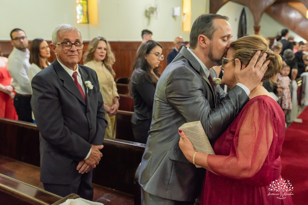 Gabi - Luiz - casamento - amor - cerimônia - Igreja Cabeluda –pet alianças - recepção - pista de dança - celebração - Sant’ Helena Eventos - registros fotográficos - amor verdadeiro - memórias - confiança - carinho - Antonio Rocha Fotografias - Pelotas