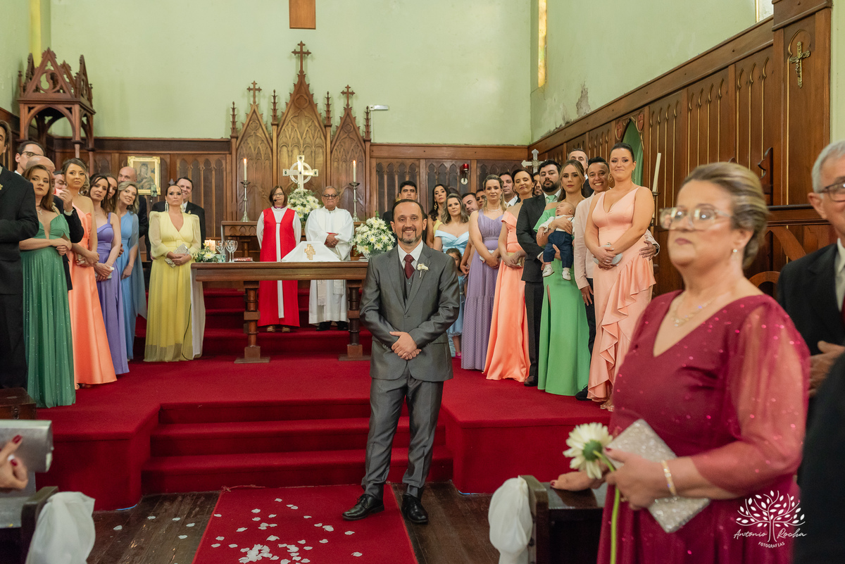 Gabi - Luiz - casamento - amor - cerimônia - Igreja Cabeluda –pet alianças - recepção - pista de dança - celebração - Sant’ Helena Eventos - registros fotográficos - amor verdadeiro - memórias - confiança - carinho - Antonio Rocha Fotografias - Pelotas