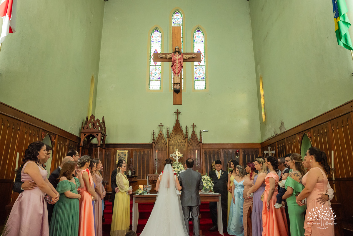 Gabi - Luiz - casamento - amor - cerimônia - Igreja Cabeluda –pet alianças - recepção - pista de dança - celebração - Sant’ Helena Eventos - registros fotográficos - amor verdadeiro - memórias - confiança - carinho - Antonio Rocha Fotografias - Pelotas