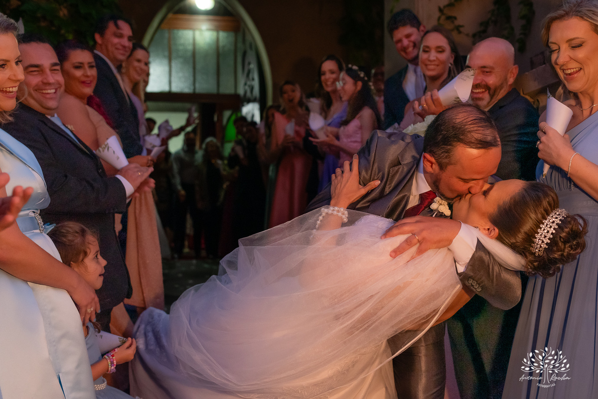 Gabi - Luiz - casamento - amor - cerimônia - Igreja Cabeluda –pet alianças - recepção - pista de dança - celebração - Sant’ Helena Eventos - registros fotográficos - amor verdadeiro - memórias - confiança - carinho - Antonio Rocha Fotografias - Pelotas