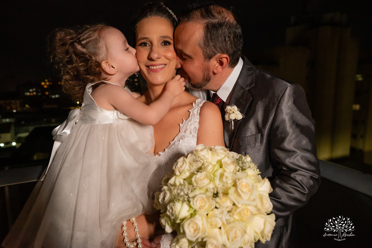 Gabi - Luiz - casamento - amor - cerimônia - Igreja Cabeluda –pet alianças - recepção - pista de dança - celebração - Sant’ Helena Eventos - registros fotográficos - amor verdadeiro - memórias - confiança - carinho - Antonio Rocha Fotografias - Pelotas