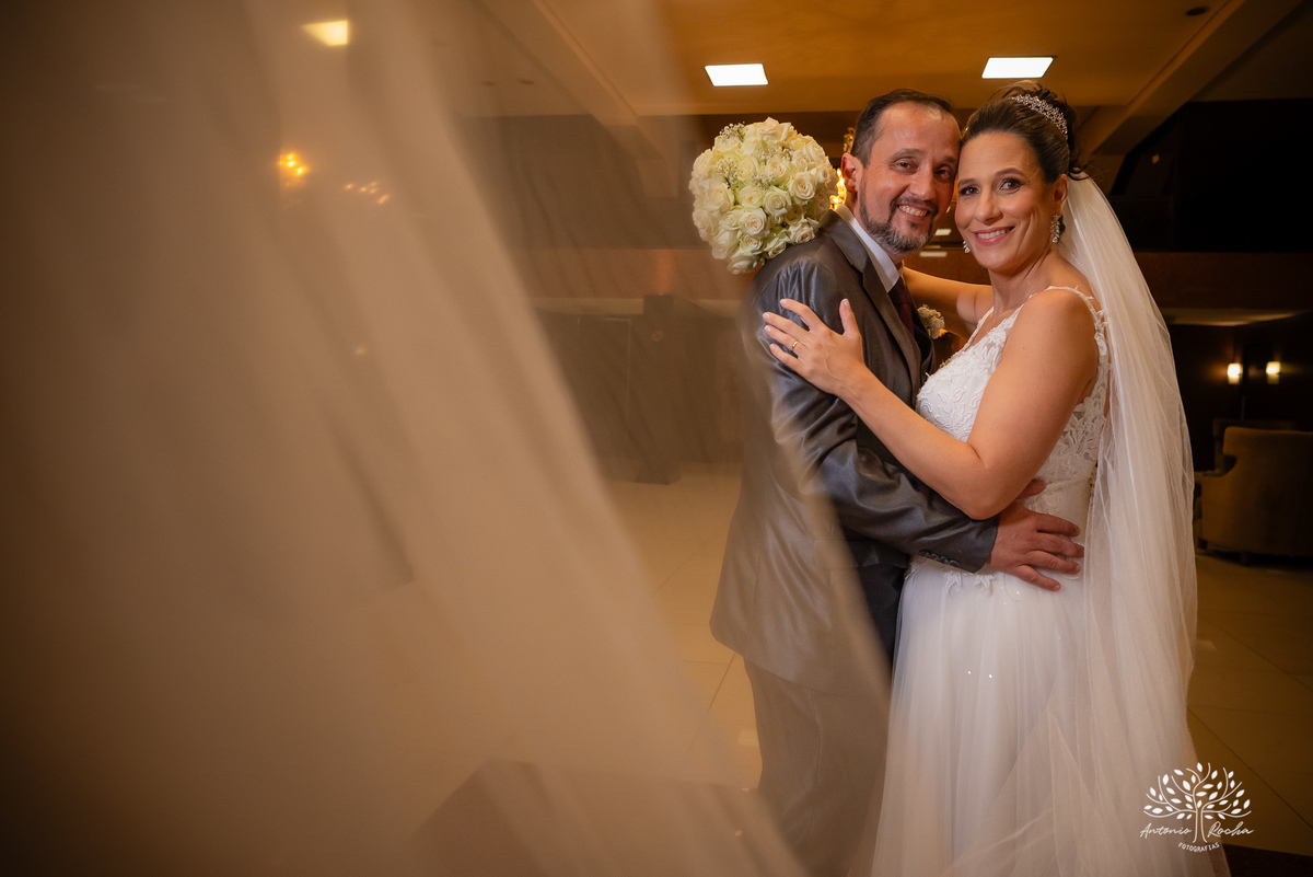 Gabi - Luiz - casamento - amor - cerimônia - Igreja Cabeluda –pet alianças - recepção - pista de dança - celebração - Sant’ Helena Eventos - registros fotográficos - amor verdadeiro - memórias - confiança - carinho - Antonio Rocha Fotografias - Pelotas