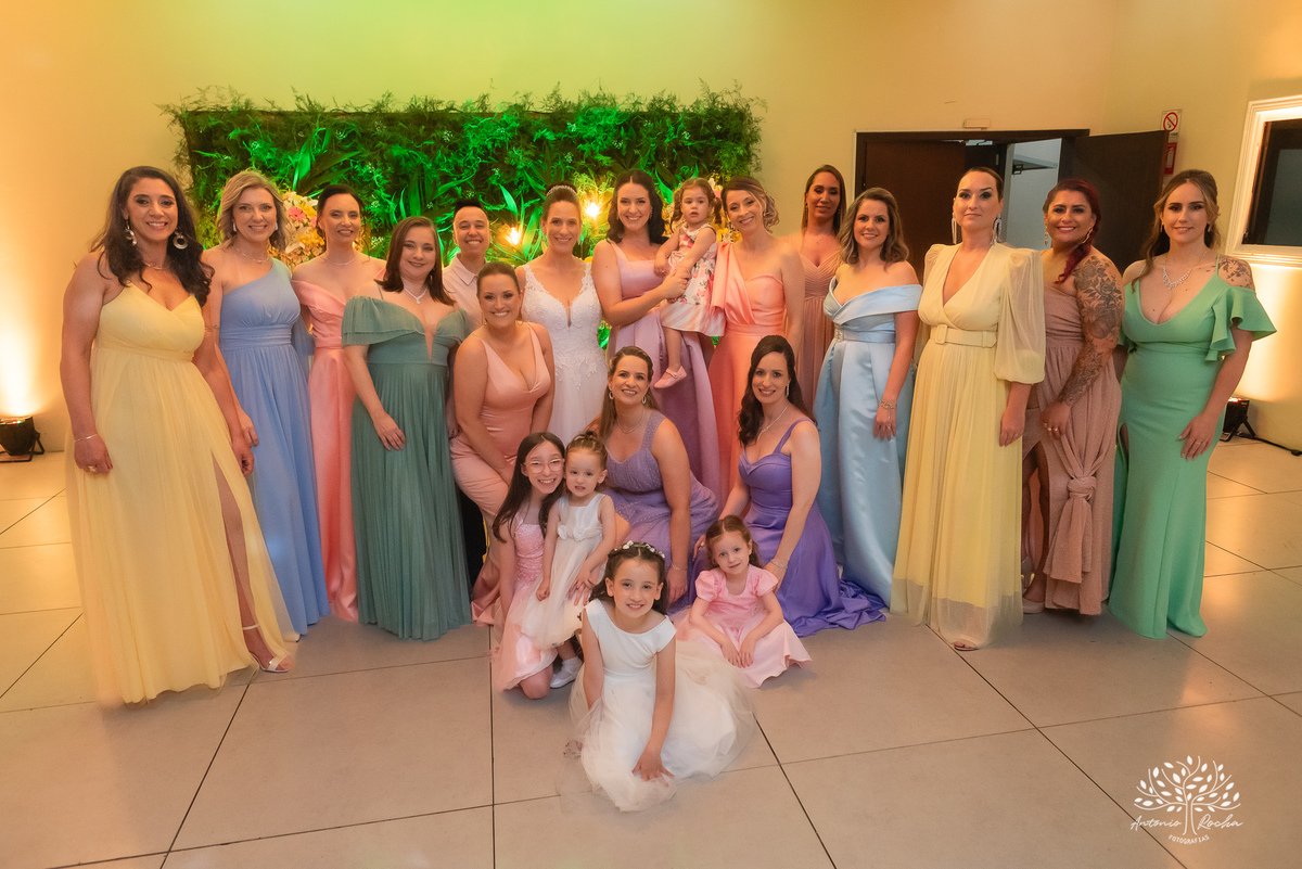 Gabi - Luiz - casamento - amor - cerimônia - Igreja Cabeluda –pet alianças - recepção - pista de dança - celebração - Sant’ Helena Eventos - registros fotográficos - amor verdadeiro - memórias - confiança - carinho - Antonio Rocha Fotografias - Pelotas