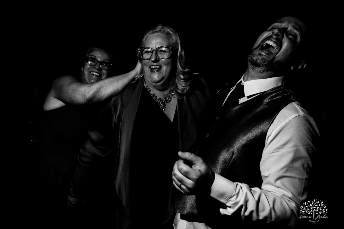 Gabi - Luiz - casamento - amor - cerimônia - Igreja Cabeluda –pet alianças - recepção - pista de dança - celebração - Sant’ Helena Eventos - registros fotográficos - amor verdadeiro - memórias - confiança - carinho - Antonio Rocha Fotografias - Pelotas