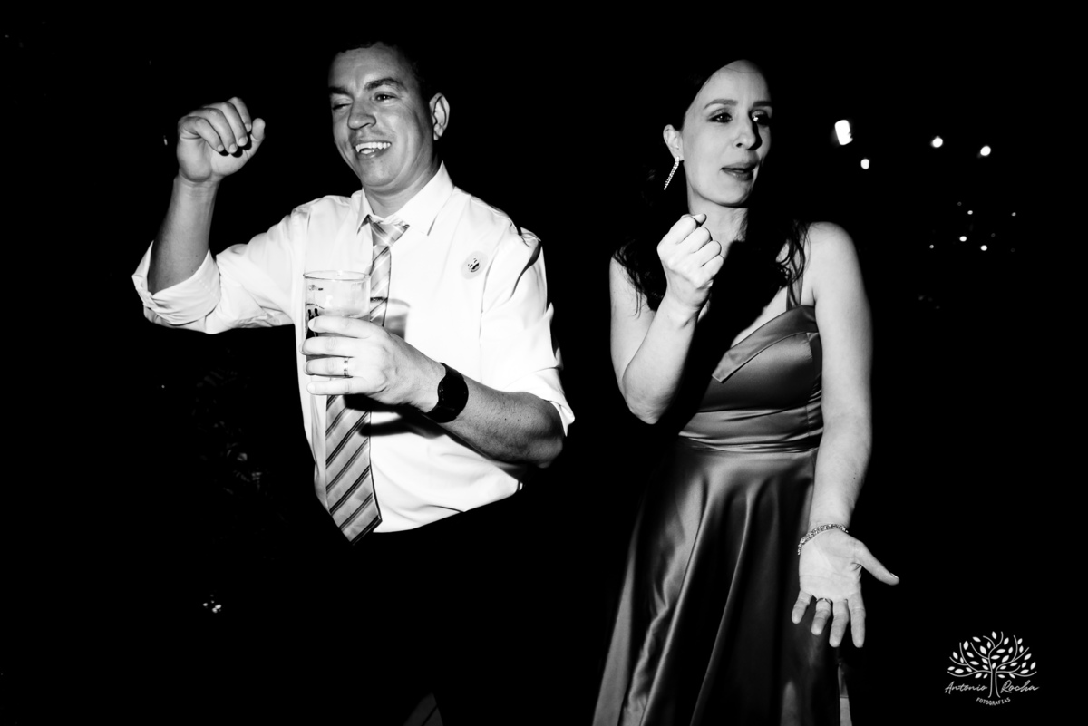 Gabi - Luiz - casamento - amor - cerimônia - Igreja Cabeluda –pet alianças - recepção - pista de dança - celebração - Sant’ Helena Eventos - registros fotográficos - amor verdadeiro - memórias - confiança - carinho - Antonio Rocha Fotografias - Pelotas