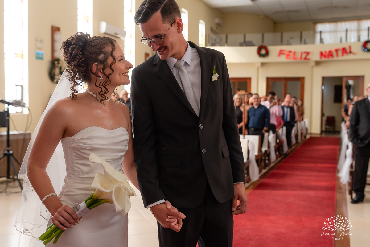 casamento - amor - cumplicidade - fé - celebração - cerimônia - emoção - parceria - noivos - festa - fotografia - lembranças - família - amigos - dança - alegria - igreja - carros antigos -  felicidade - Pelotas - Antonio Rocha Fotografias - Casa Wille