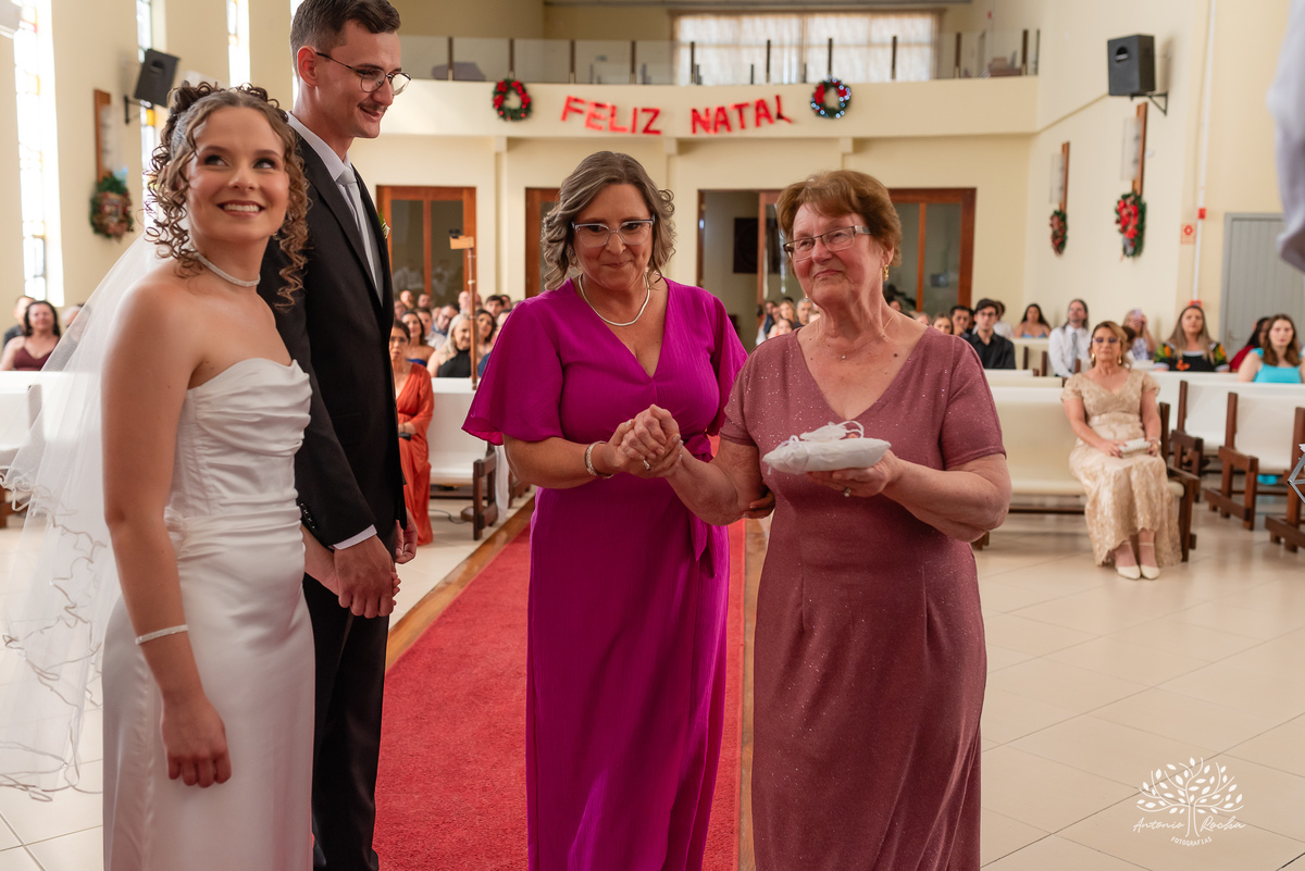 casamento - amor - cumplicidade - fé - celebração - cerimônia - emoção - parceria - noivos - festa - fotografia - lembranças - família - amigos - dança - alegria - igreja - carros antigos -  felicidade - Pelotas - Antonio Rocha Fotografias - Casa Wille