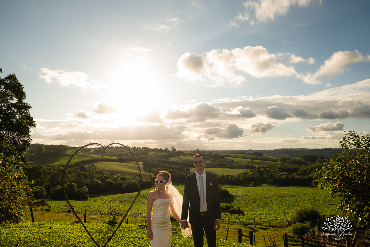 casamento - amor - cumplicidade - fé - celebração - cerimônia - emoção - parceria - noivos - festa - fotografia - lembranças - família - amigos - dança - alegria - igreja - carros antigos -  felicidade - Pelotas - Antonio Rocha Fotografias - Casa Wille