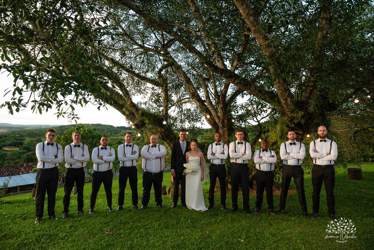 casamento - amor - cumplicidade - fé - celebração - cerimônia - emoção - parceria - noivos - festa - fotografia - lembranças - família - amigos - dança - alegria - igreja - carros antigos -  felicidade - Pelotas - Antonio Rocha Fotografias - Casa Wille