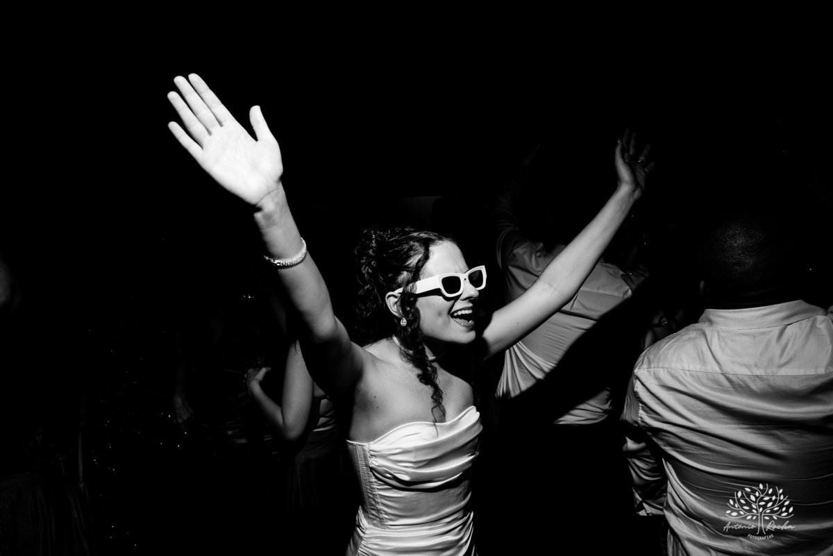 casamento - amor - cumplicidade - fé - celebração - cerimônia - emoção - parceria - noivos - festa - fotografia - lembranças - família - amigos - dança - alegria - igreja - carros antigos -  felicidade - Pelotas - Antonio Rocha Fotografias - Casa Wille