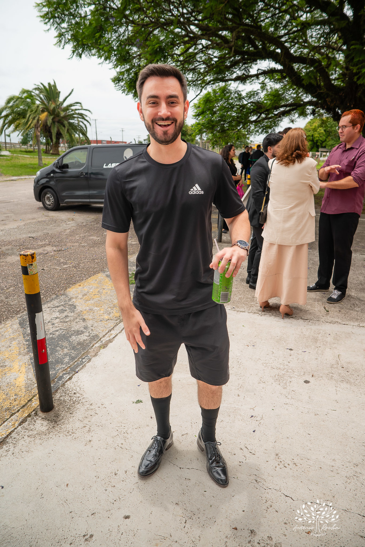 João Vitor - formatura - Medicina - UCPel - colação de grau - recepção - celebração - família - amigos - professores - conquista - emoção - registro - fotografia - discurso - crm - doutor - fotos formatura - trajetória - toga - médico - missa - fenadoce