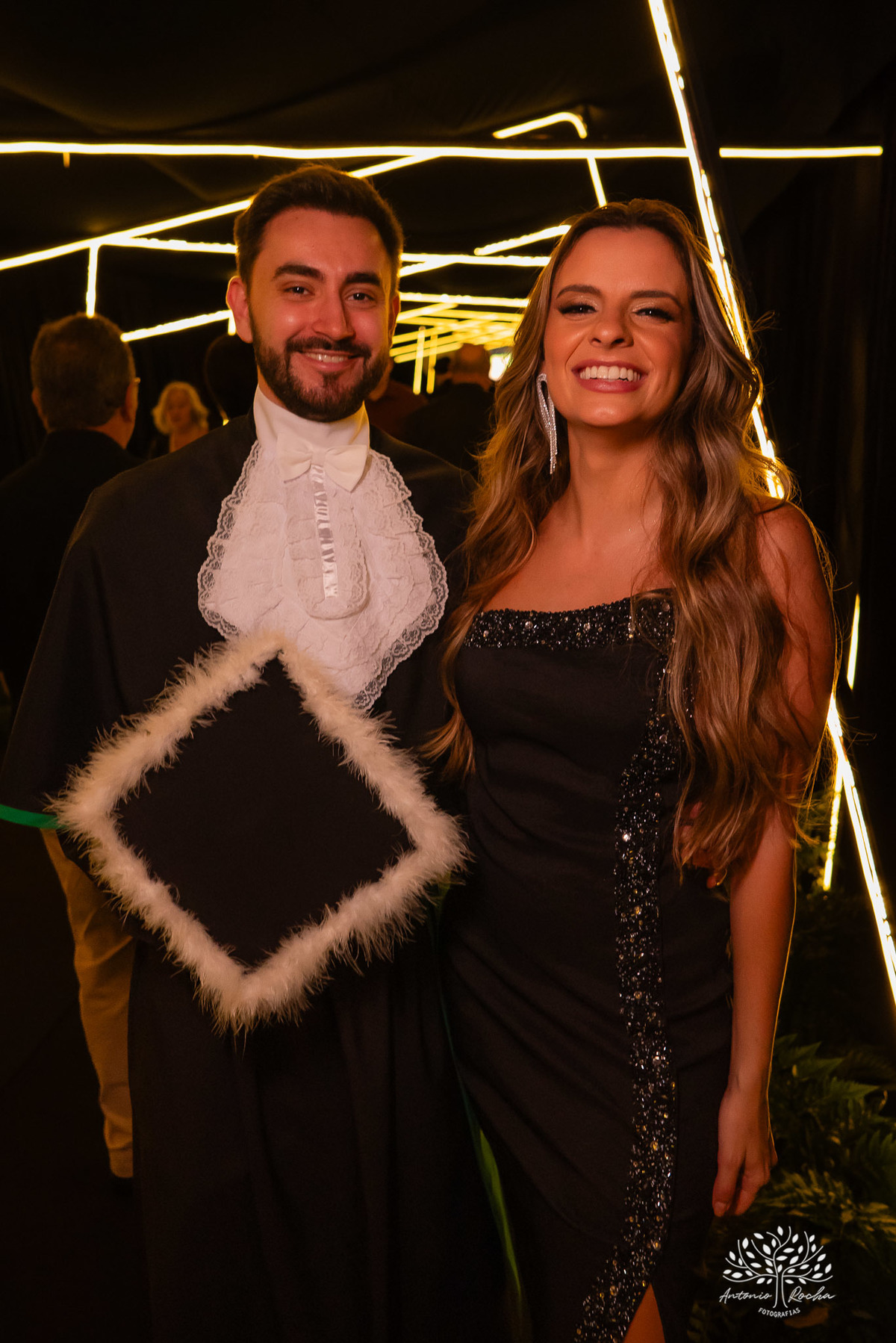 João Vitor - formatura - Medicina - UCPel - colação de grau - recepção - celebração - família - amigos - professores - conquista - emoção - registro - fotografia - discurso - crm - doutor - fotos formatura - trajetória - toga - médico - missa - fenadoce