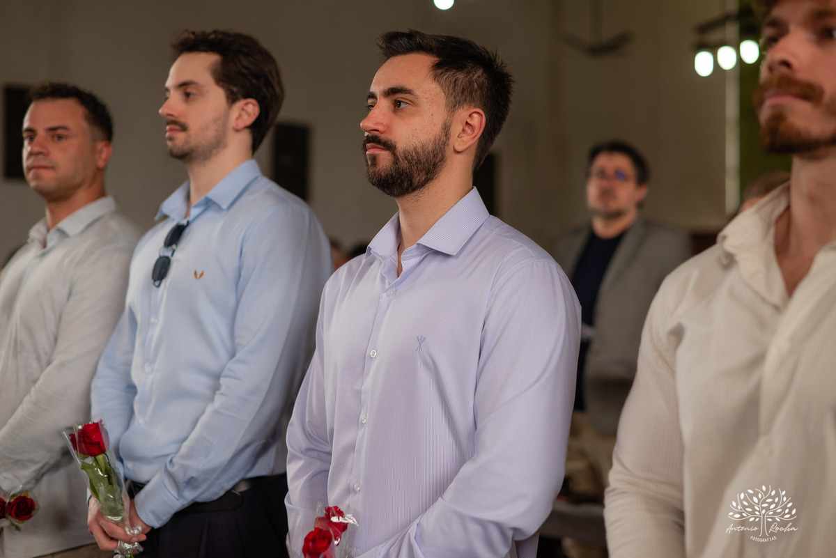 João Vitor - formatura - Medicina - UCPel - colação de grau - recepção - celebração - família - amigos - professores - conquista - emoção - registro - fotografia - discurso - crm - doutor - fotos formatura - trajetória - toga - médico - missa - fenadoce