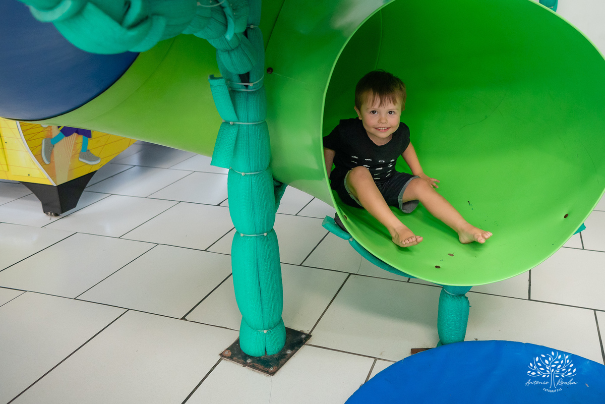 fotografia infantil - festa de criança - fotografia espontânea - lembranças da infância - fotografia de aniversário - fotógrafos de família - ensaio infantil - crianças brincando - fotos autênticas – Pelotas – Antonio Rocha Fotografias – Cliff Kids
