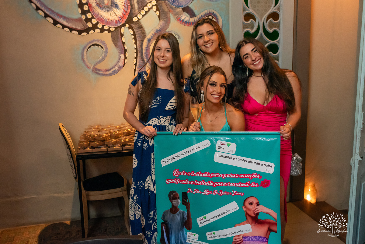 celebração - colação de grau - Centro de Eventos da Fenadoce - Igreja da Luz - Bodega da XV - conquista - emoção - medicina - registro fotográfico - memórias - fotografia de formatura - Antonio Rocha Fotografias - Pelotas