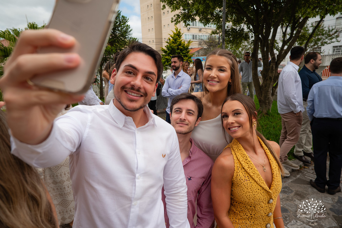celebração - colação de grau - Centro de Eventos da Fenadoce - Igreja da Luz - Bodega da XV - conquista - emoção - medicina - registro fotográfico - memórias - fotografia de formatura - Antonio Rocha Fotografias - Pelotas