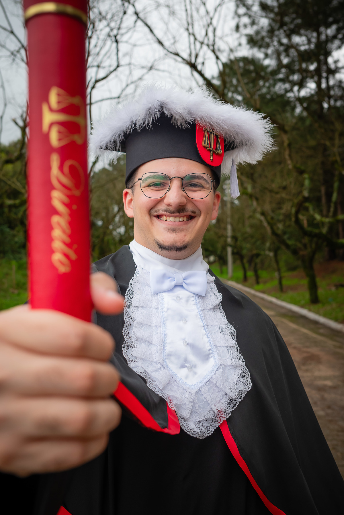formatura - ensaio pré-formatura - Pedro - fotografia - recepção - celebração - sorrisos - emoção - diversão - cumplicidade - lembranças - toga - UCPEL - confiança - conquista - registro - Antonio Rocha Fotografias - Pelotas - Las Acácias