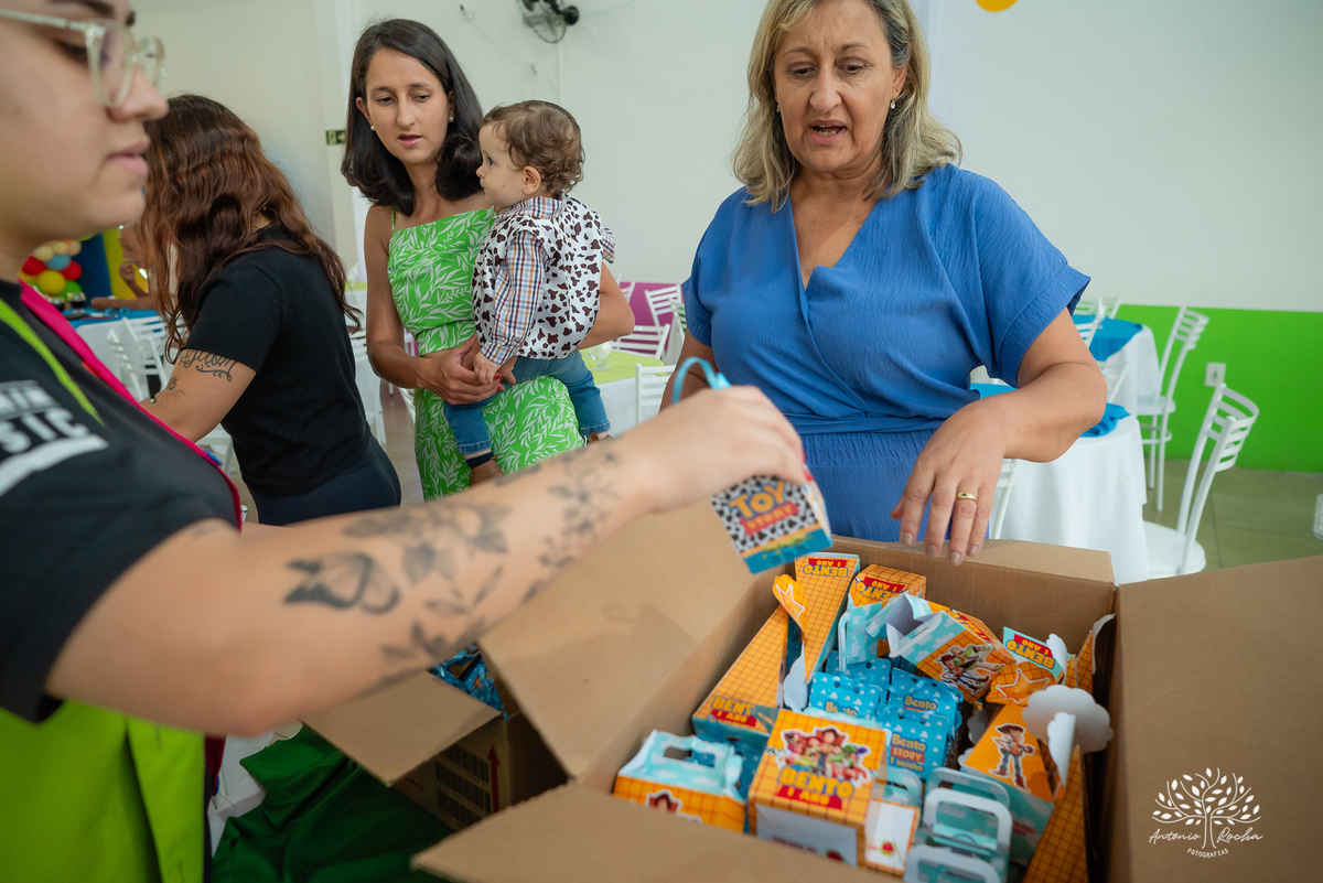 primeiro aninho - fotografia infantil - festa de aniversário - memórias inesquecíveis -toy story -  ensaio fotográfico - celebração especial - recordações - fotografia profissional - Antonio Rocha Fotografias - aniversário infantil Pelotas – Loly Pop