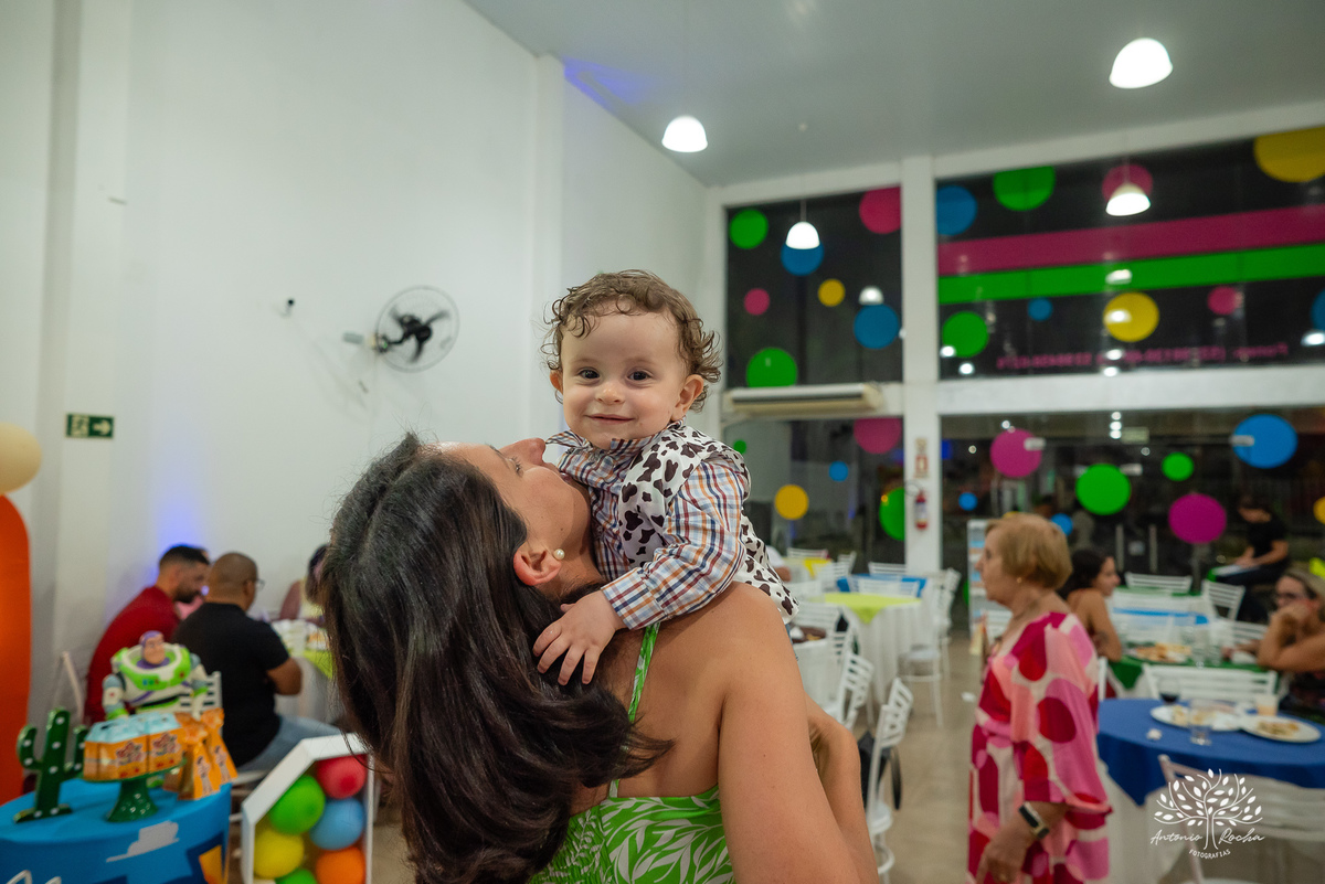 primeiro aninho - fotografia infantil - festa de aniversário - memórias inesquecíveis -toy story -  ensaio fotográfico - celebração especial - recordações - fotografia profissional - Antonio Rocha Fotografias - aniversário infantil Pelotas – Loly Pop