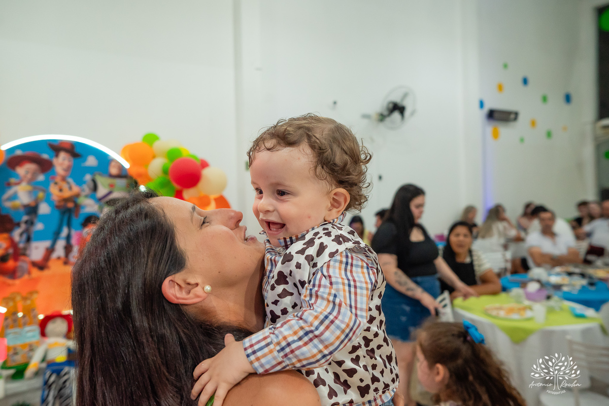 primeiro aninho - fotografia infantil - festa de aniversário - memórias inesquecíveis -toy story -  ensaio fotográfico - celebração especial - recordações - fotografia profissional - Antonio Rocha Fotografias - aniversário infantil Pelotas – Loly Pop